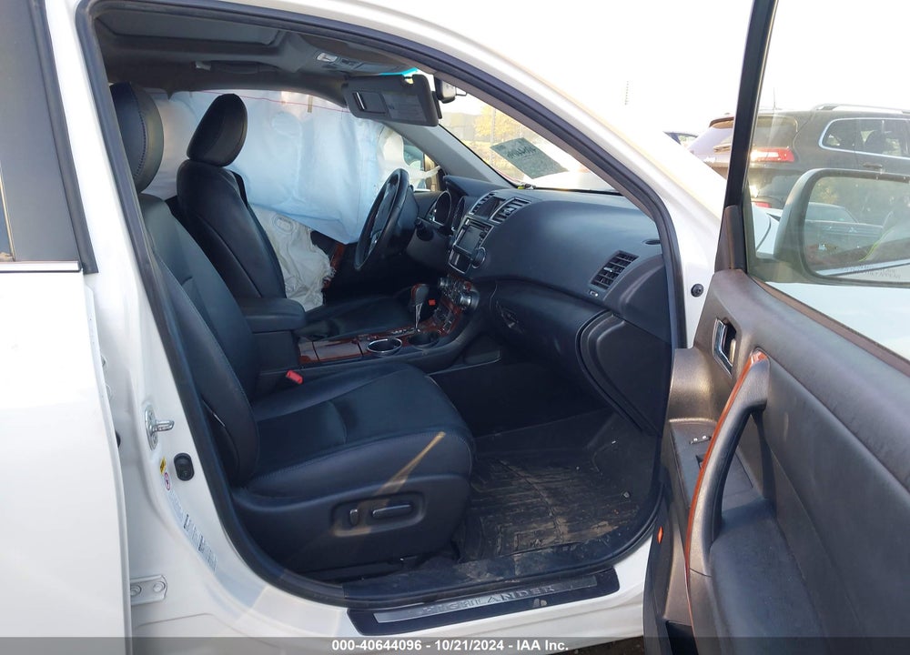 2013 TOYOTA HIGHLANDER LIMITED V6 VIN: 5TDDK3EH2DS209318