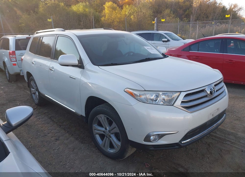 2013 TOYOTA HIGHLANDER LIMITED V6 VIN: 5TDDK3EH2DS209318