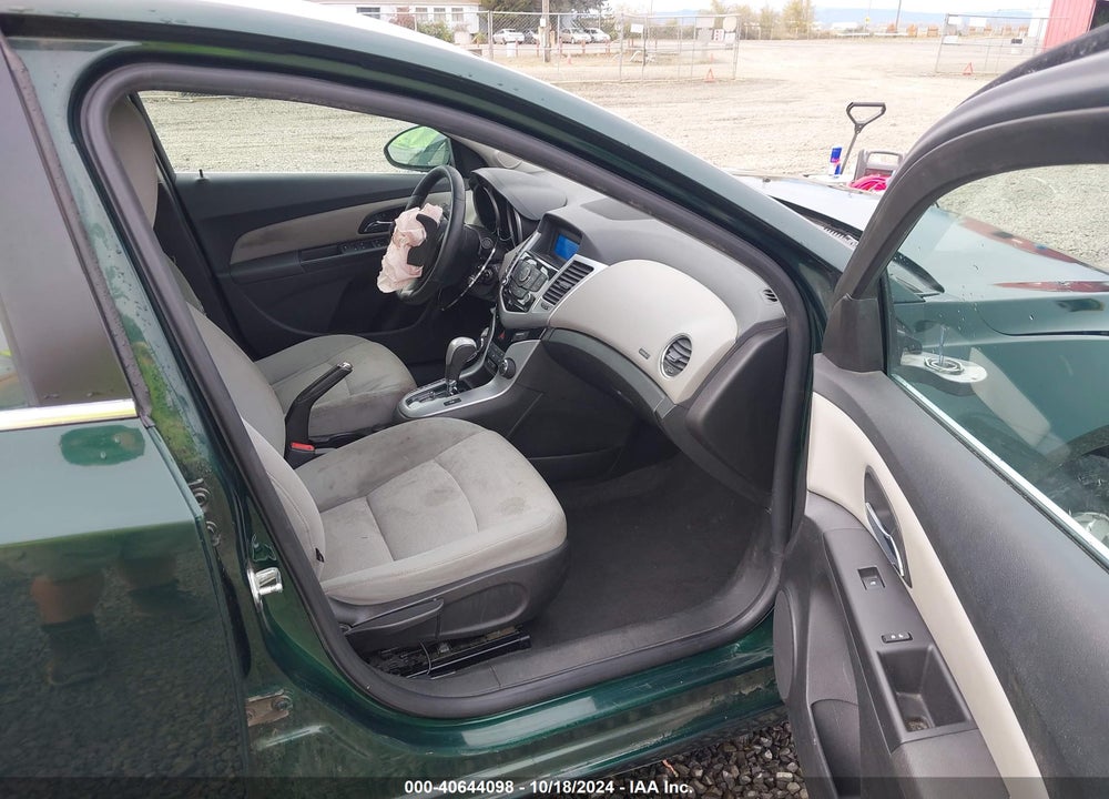2015 CHEVROLET CRUZE 1LT AUTO VIN: 1G1PC5SB1F7183709