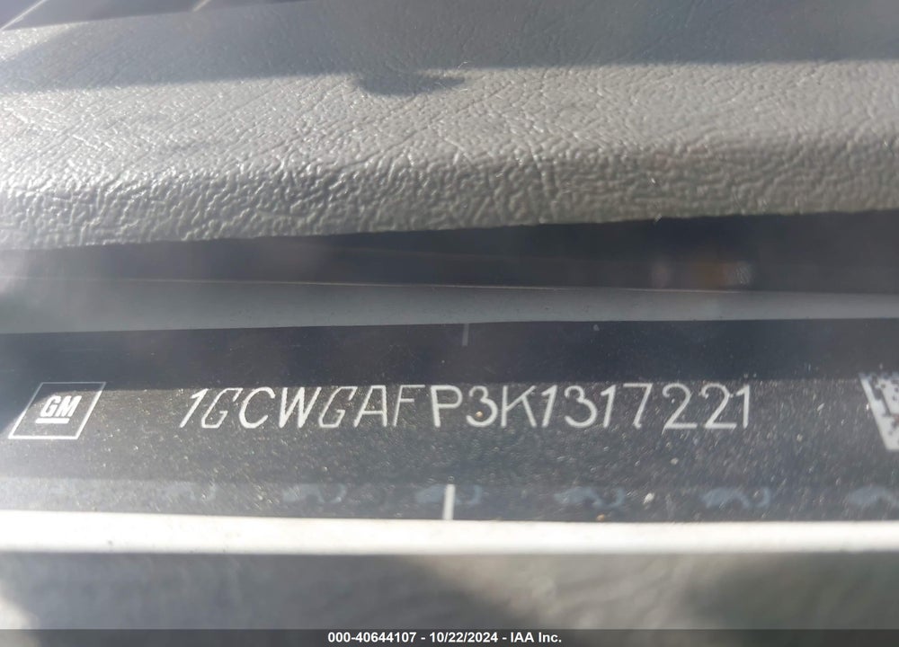 2019 CHEVROLET EXPRESS 2500 WORK VAN VIN: 1GCWGAFP3K1317221