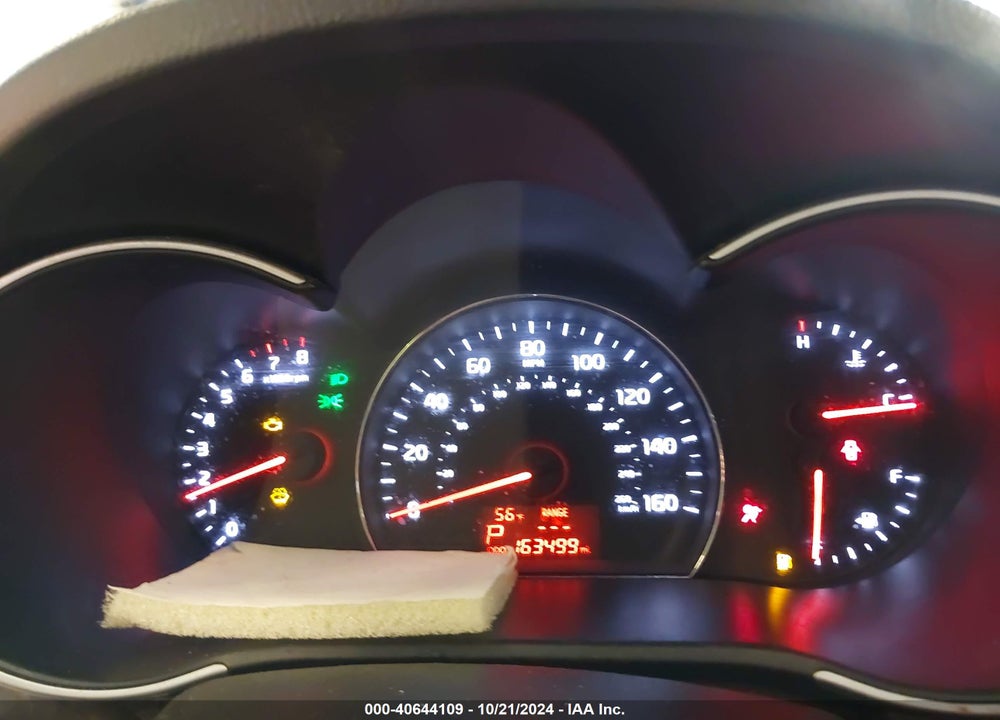 2015 KIA SORENTO LX VIN: 5XYKT3A6XFG597407