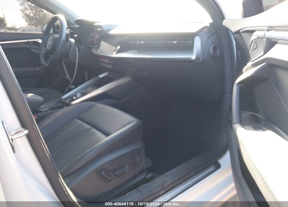 2023 AUDI A3 PREMIUM 40 TFSI QUATTRO S TRONIC VIN: WAUGUDGY7PA129523