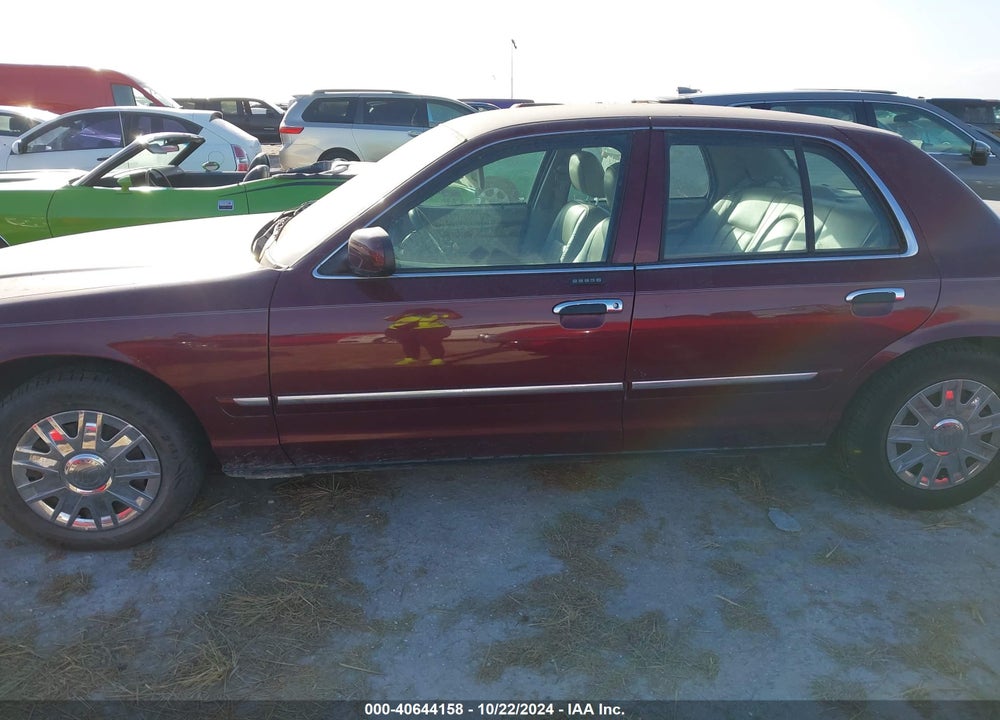 2007 MERCURY GRAND MARQUIS GS VIN: 2MEFM74V57X621256