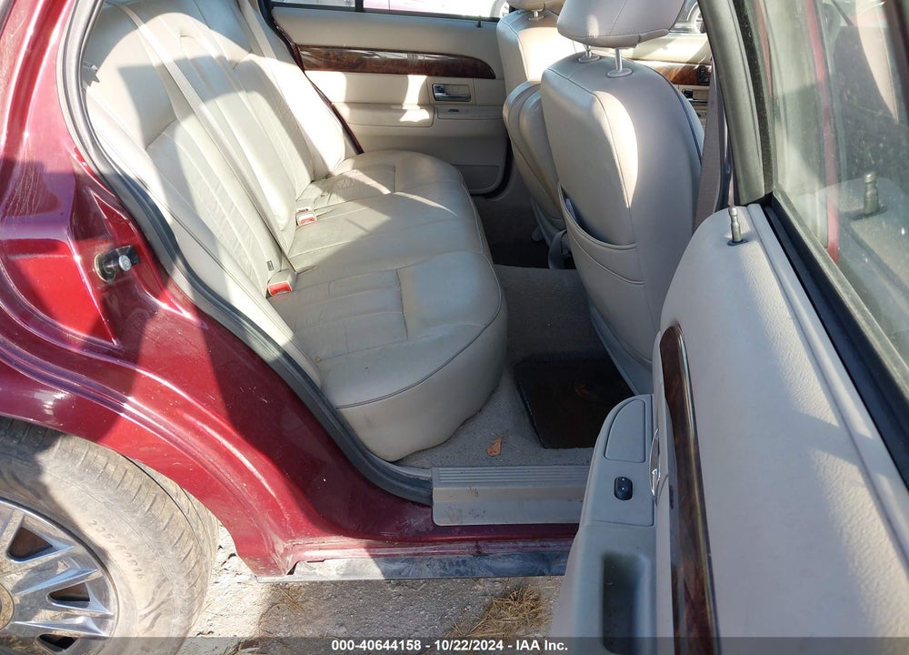 2007 MERCURY GRAND MARQUIS GS VIN: 2MEFM74V57X621256