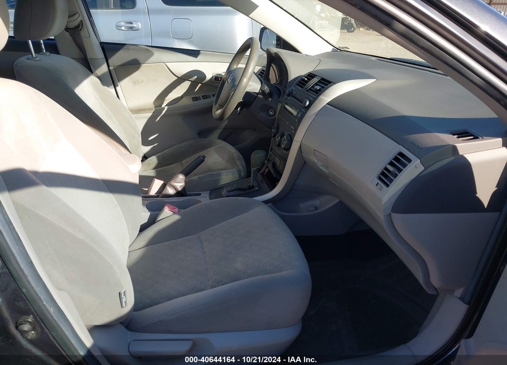 2009 TOYOTA COROLLA LE VIN: 1NXBU40EX9Z124780