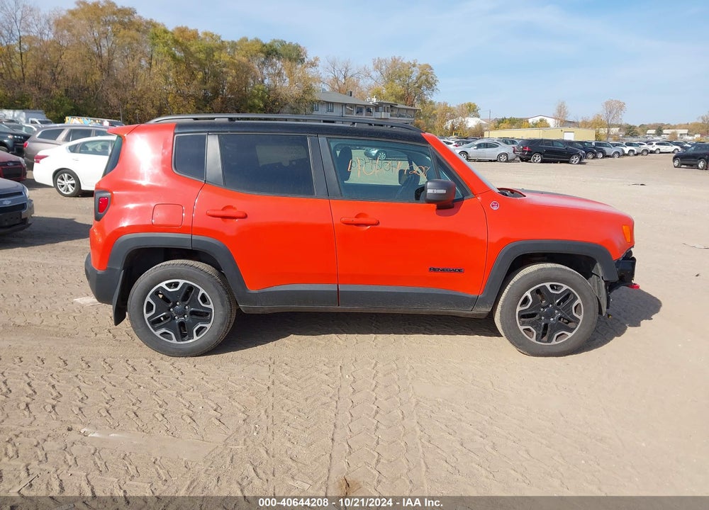 2016 JEEP RENEGADE TRAILHAWK VIN: ZACCJBCT8GPD70712