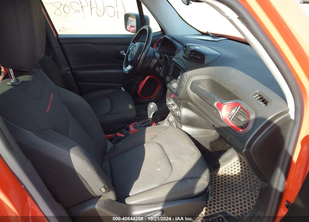 2016 JEEP RENEGADE TRAILHAWK VIN: ZACCJBCT8GPD70712