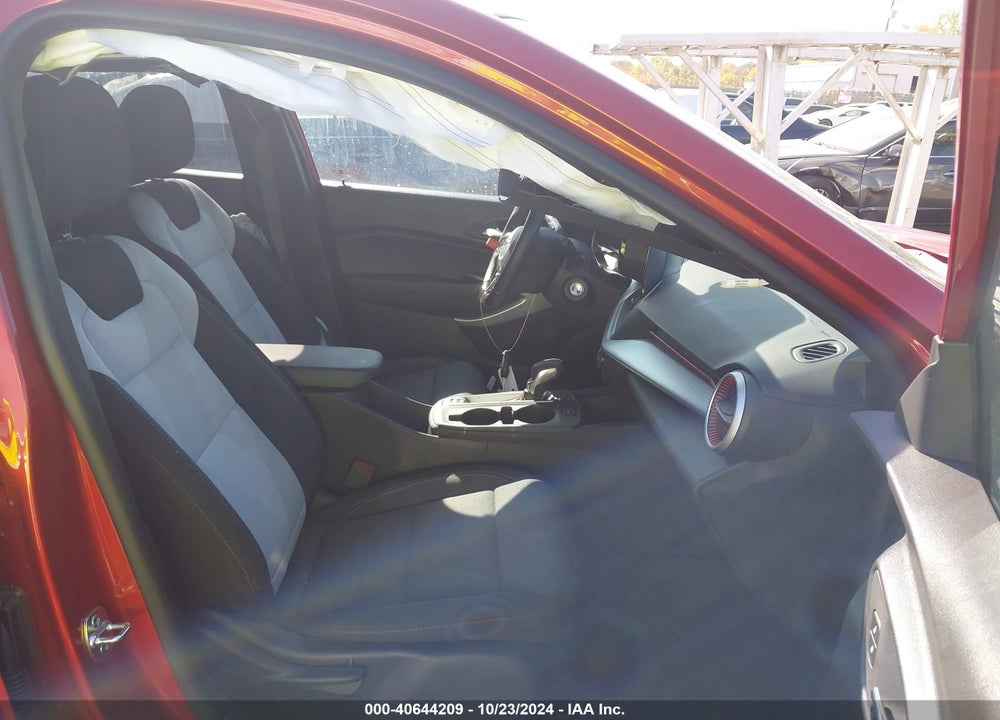 2024 CHEVROLET TRAX FWD 1RS VIN: KL77LGE27RC199758