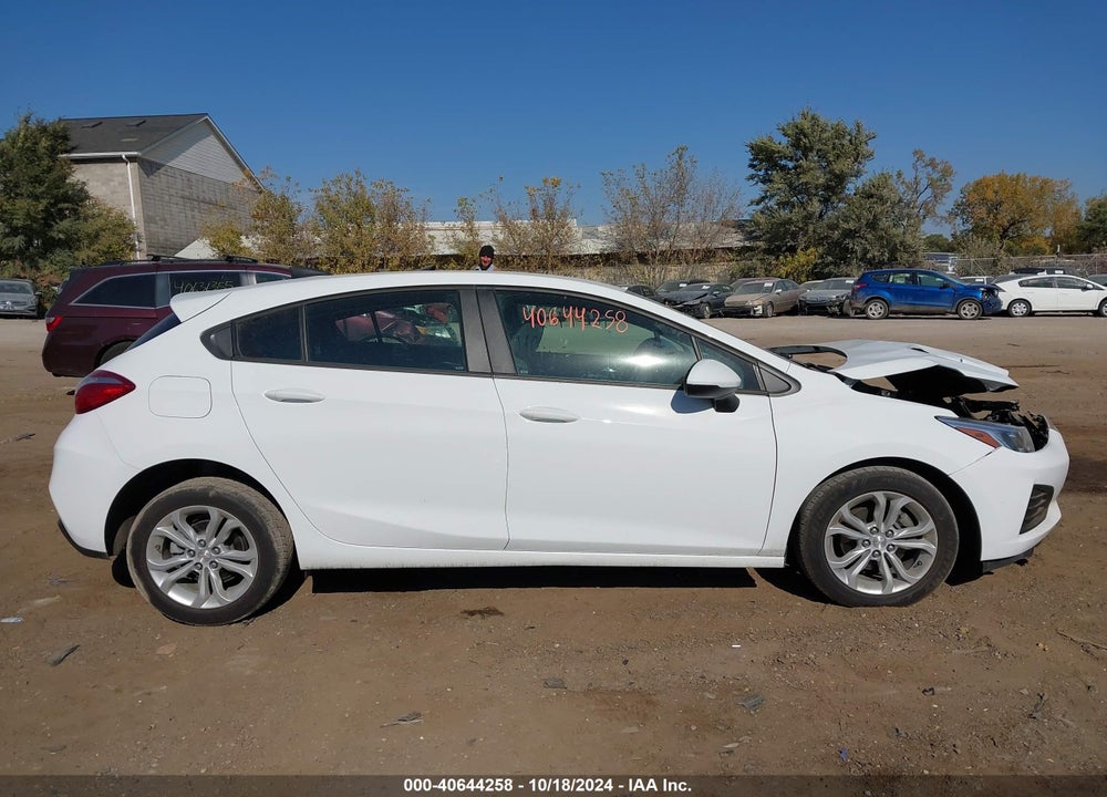 2019 CHEVROLET CRUZE LS VIN: 3G1BC6SM5KS604652