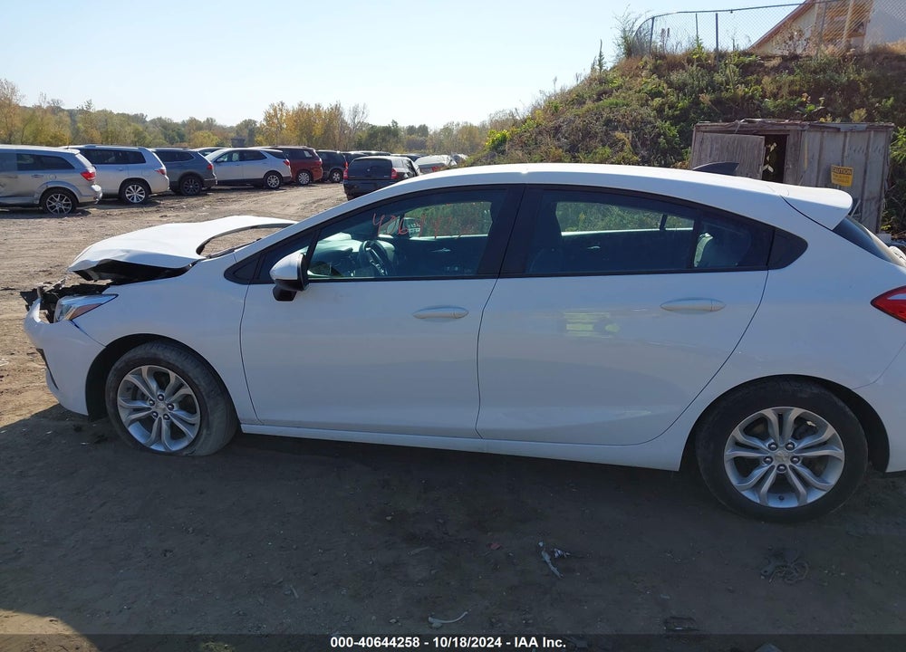 2019 CHEVROLET CRUZE LS VIN: 3G1BC6SM5KS604652