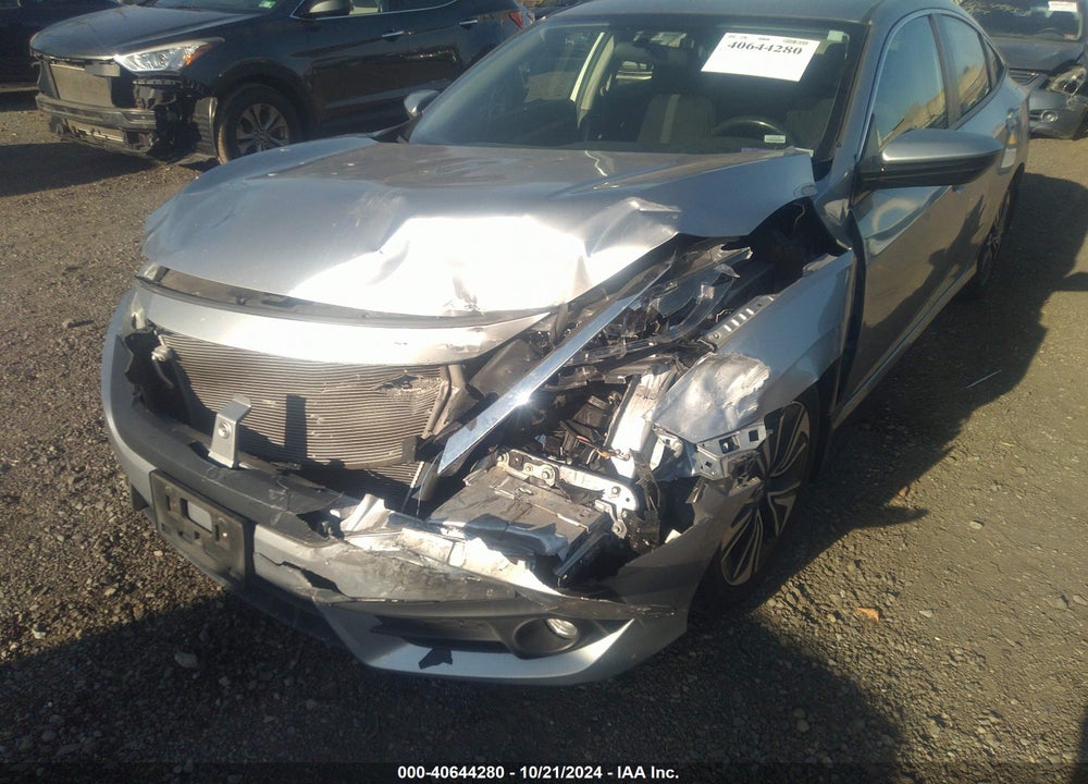 2018 HONDA CIVIC EX-T VIN: JHMFC1F39JX032252