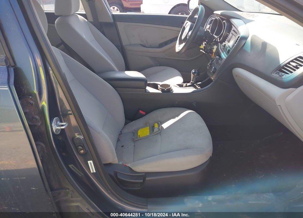 2015 KIA OPTIMA LX VIN: KNAGM4A76F5560314
