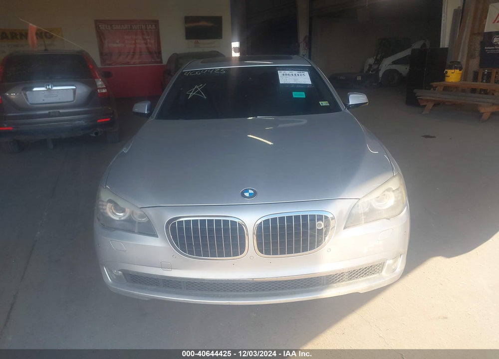 2009 BMW 750I VIN: WBAKA83509CY34211