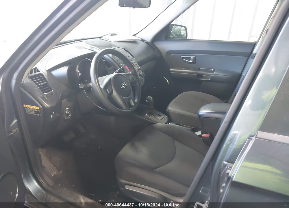 2011 KIA SOUL VIN: KNDJT2A21B7313642