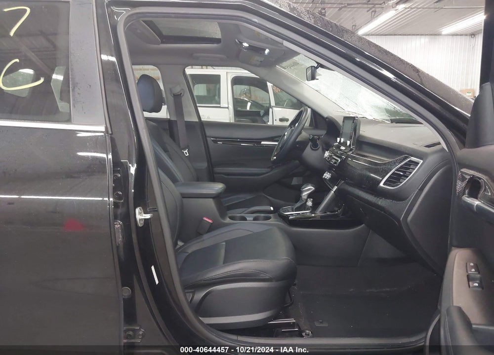 2021 KIA SELTOS EX VIN: KNDERCAA7M7163259