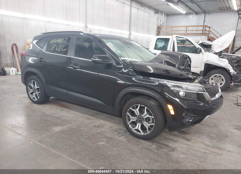 2021 KIA SELTOS EX VIN: KNDERCAA7M7163259
