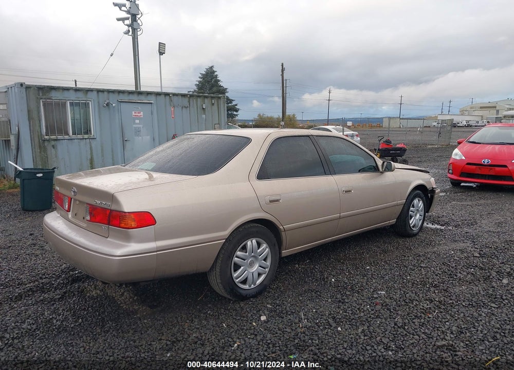 2001 TOYOTA CAMRY LE V6 VIN: 4T1BF22K91U969366