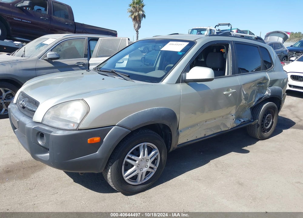 2008 HYUNDAI TUCSON VIN: KM8JM12D48U792149