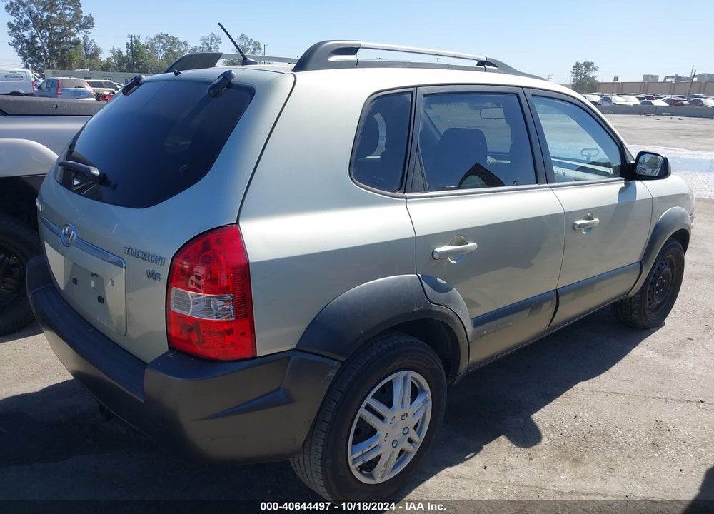 2008 HYUNDAI TUCSON VIN: KM8JM12D48U792149