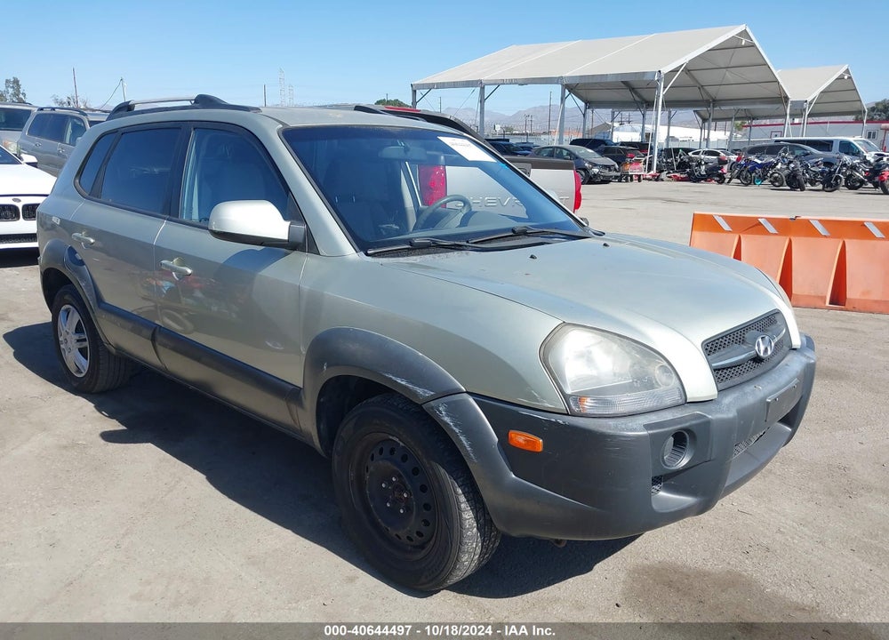 2008 HYUNDAI TUCSON VIN: KM8JM12D48U792149