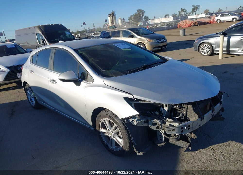 2017 CHEVROLET CRUZE LT AUTO VIN: 3G1BE6SM8HS561122