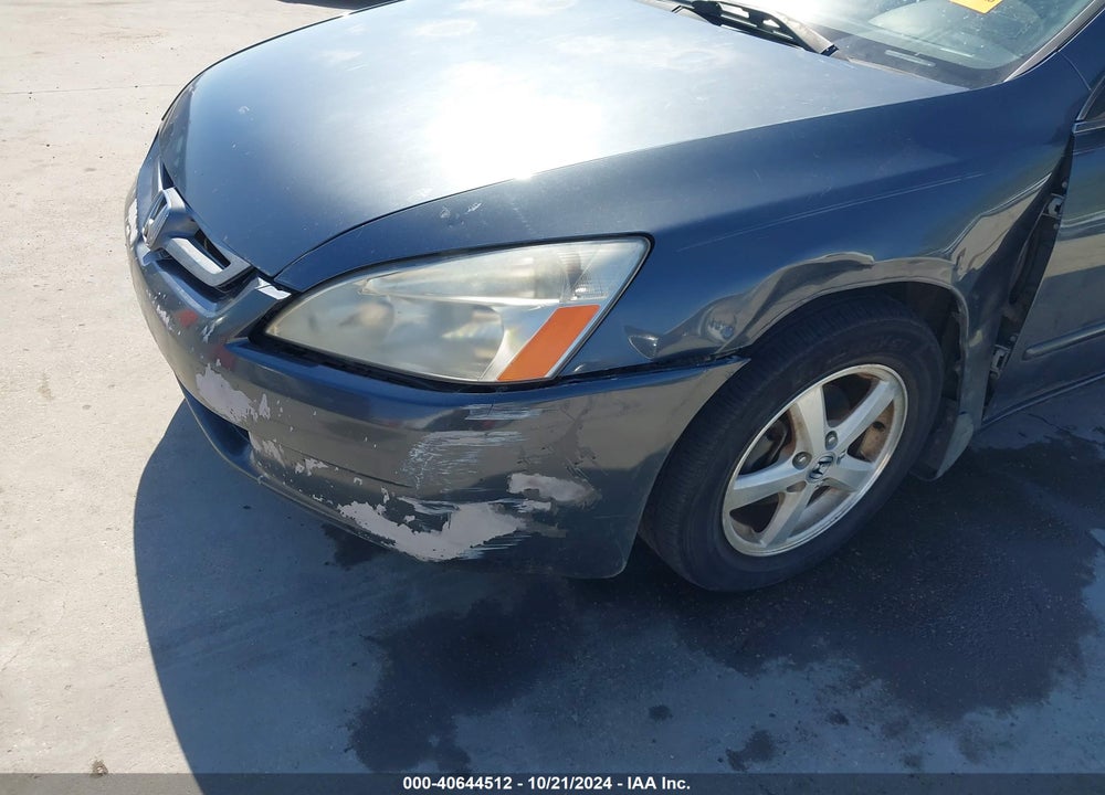 2003 HONDA ACCORD 2.4 EX VIN: JHMCM56723C069812
