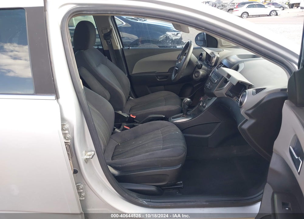 2013 CHEVROLET SONIC LT AUTO VIN: 1G1JC5SH8D4252923