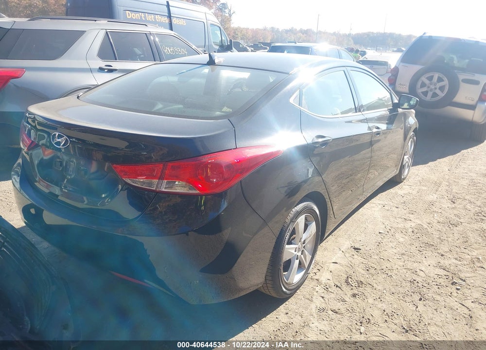 2013 HYUNDAI ELANTRA GLS VIN: 5NPDH4AE9DH356791