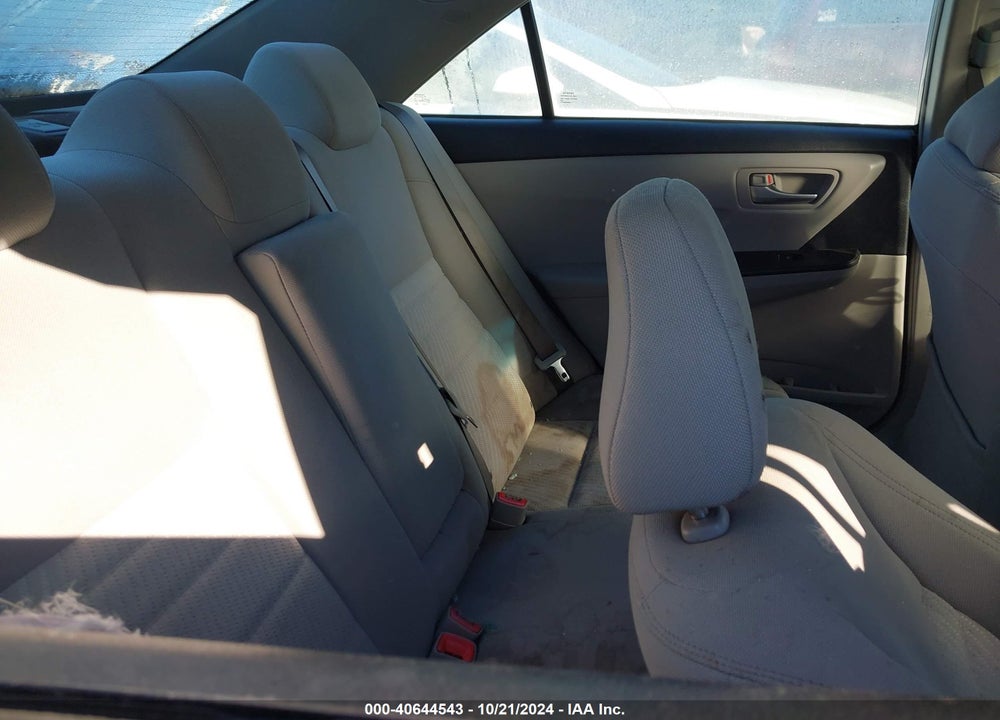 2017 TOYOTA CAMRY LE VIN: 4T1BF1FK0HU352761