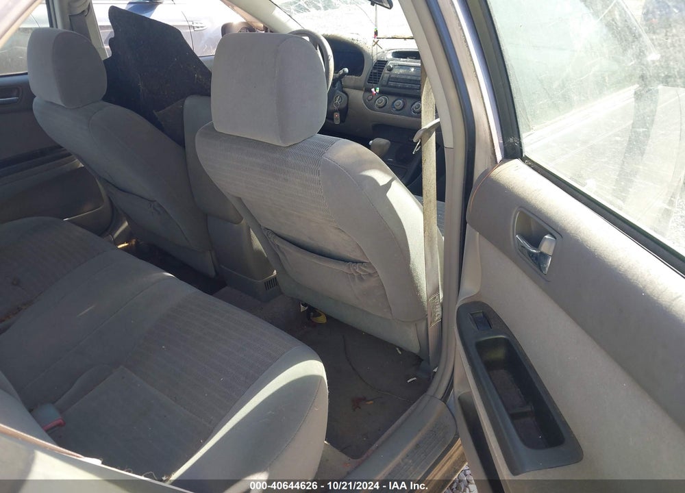 2005 TOYOTA CAMRY LE VIN: 4T1BE32K65U589514