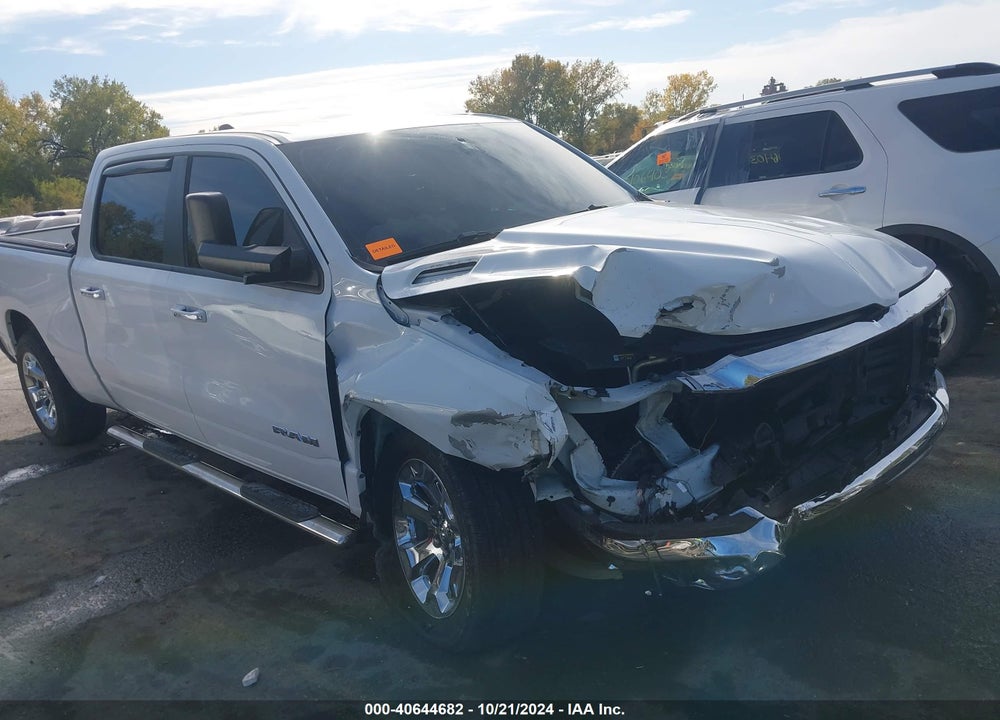 2019 RAM 1500 BIG HORN/LONE STAR 4X4 6'4 BOX VIN: 1C6SRFMT4KN536016