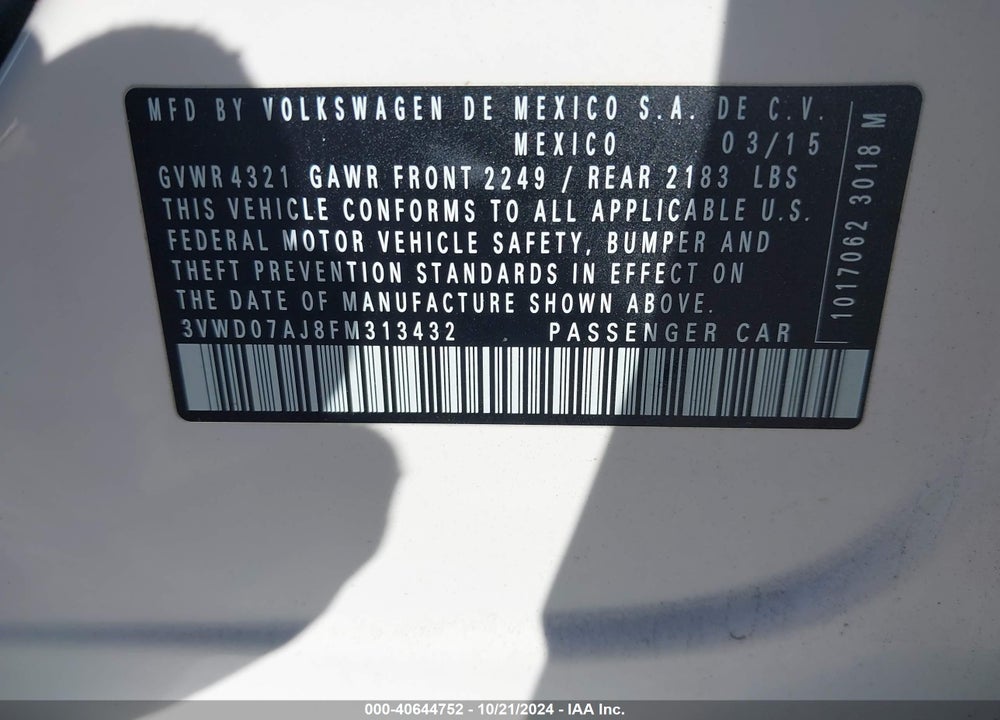 2015 VOLKSWAGEN JETTA 1.8T SE VIN: 3VWD07AJ8FM313432