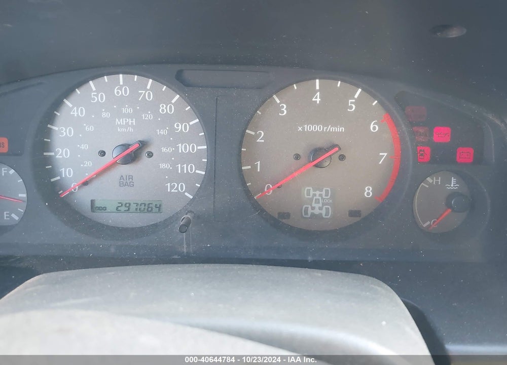 1998 INFINITI QX4 VIN: JNRAR05Y6WW021093