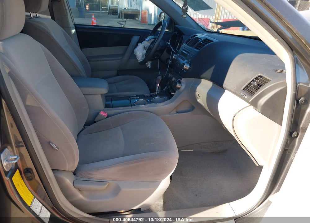 2008 TOYOTA HIGHLANDER VIN: JTEES41A782098499