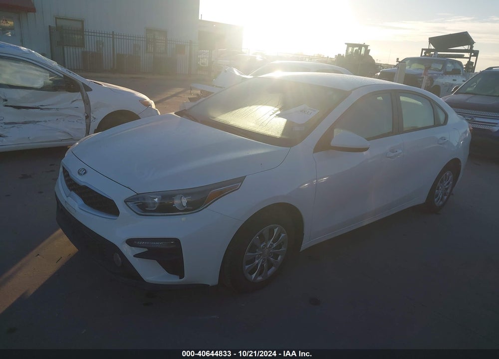 2021 KIA FORTE FE VIN: 3KPF24AD6ME300457