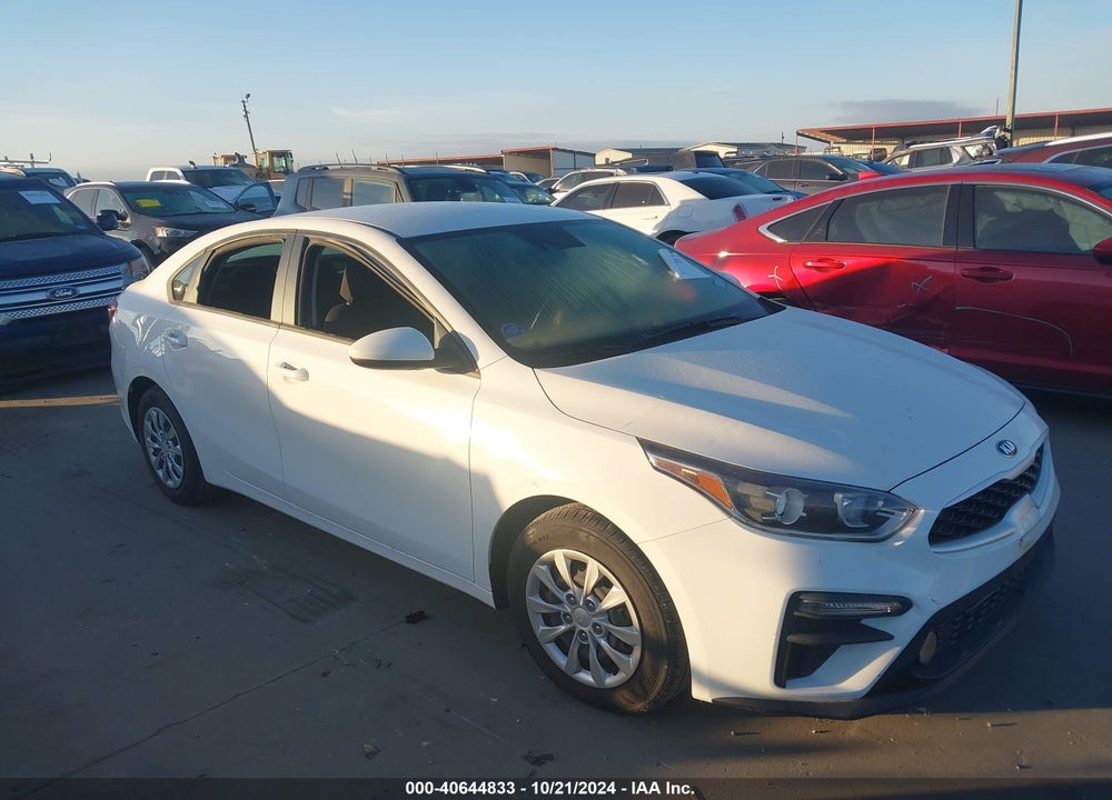 2021 KIA FORTE FE VIN: 3KPF24AD6ME300457