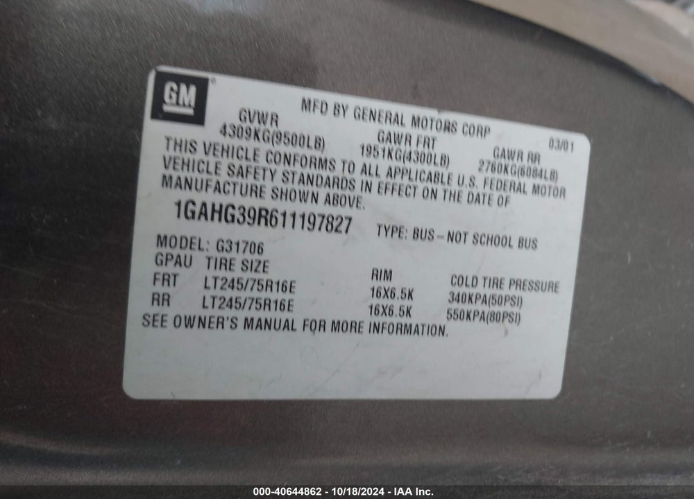 2001 CHEVROLET EXPRESS VIN: 1GAHG39R611197827