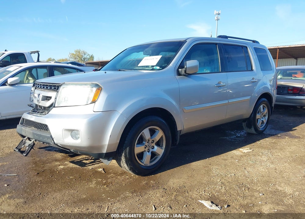 2011 HONDA PILOT EX-L VIN: 5FNYF4H64BB084426