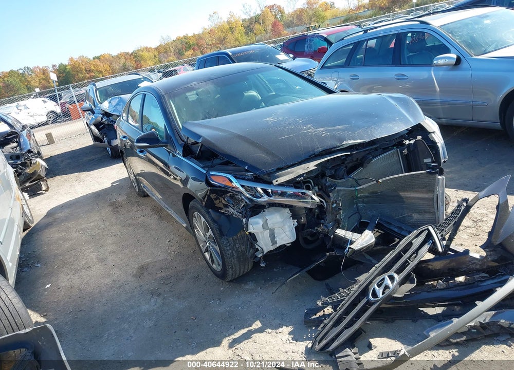 2015 HYUNDAI SONATA SPORT VIN: 5NPE34AF2FH109708