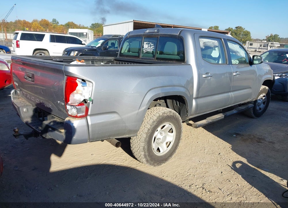 2017 TOYOTA TACOMA SR V6 VIN: 3TMCZ5AN3HM081000