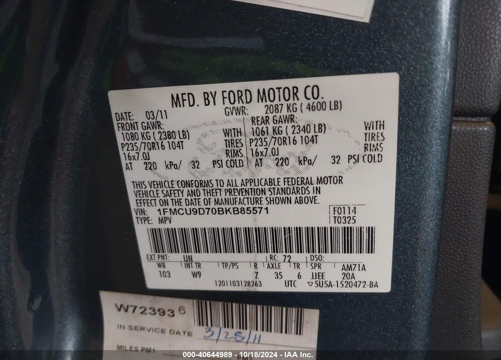 2011 FORD ESCAPE VIN: 1FMCU9D70BKB85571