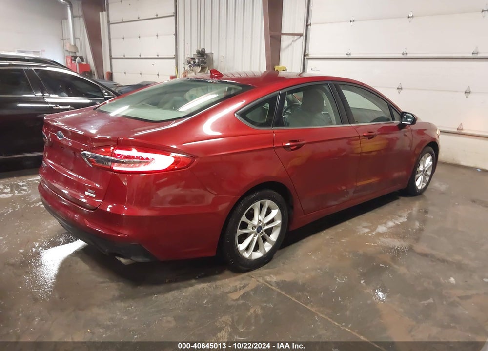 2019 FORD FUSION SE VIN: 3FA6P0HD0KR198939