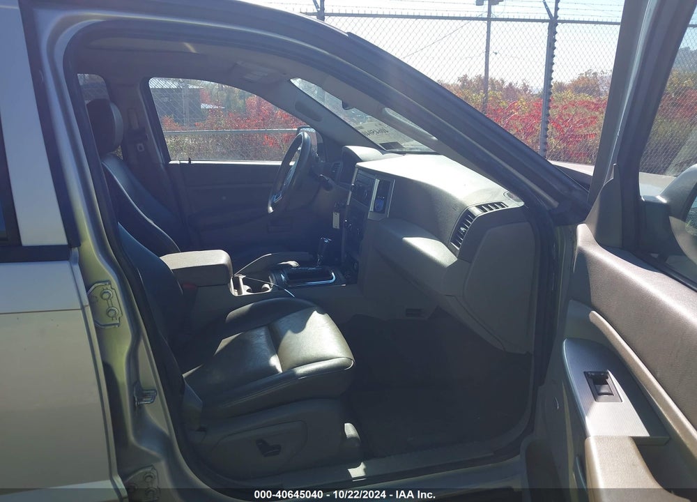 2008 JEEP GRAND CHEROKEE LAREDO VIN: 1J8GR48K98C138642