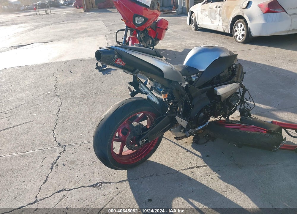 2007 KAWASAKI ZX600 P VIN: JKAZX4P137A019942