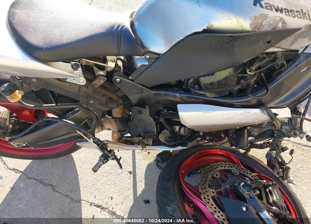 2007 KAWASAKI ZX600 P VIN: JKAZX4P137A019942