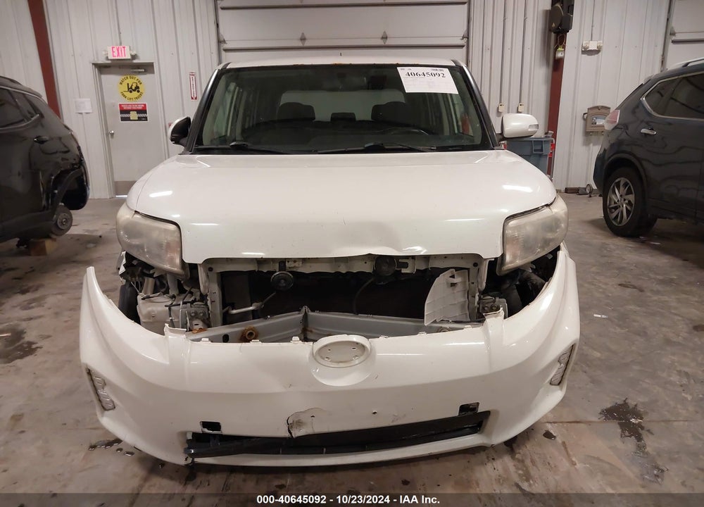 2014 SCION XB VIN: JTLZE4FE5EJ062342