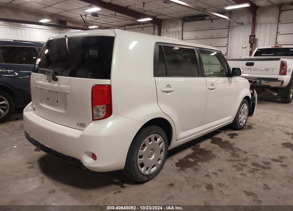 2014 SCION XB VIN: JTLZE4FE5EJ062342