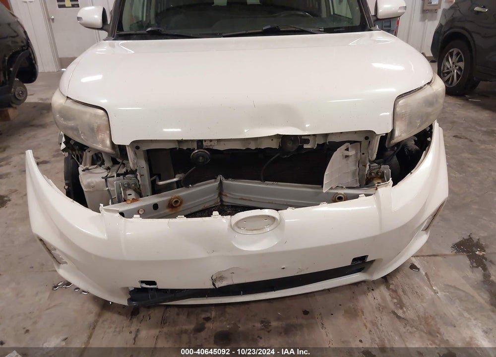2014 SCION XB VIN: JTLZE4FE5EJ062342