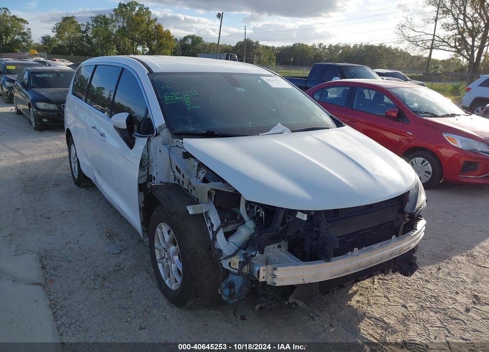 2017 CHRYSLER PACIFICA LX VIN: 2C4RC1CG5HR677947