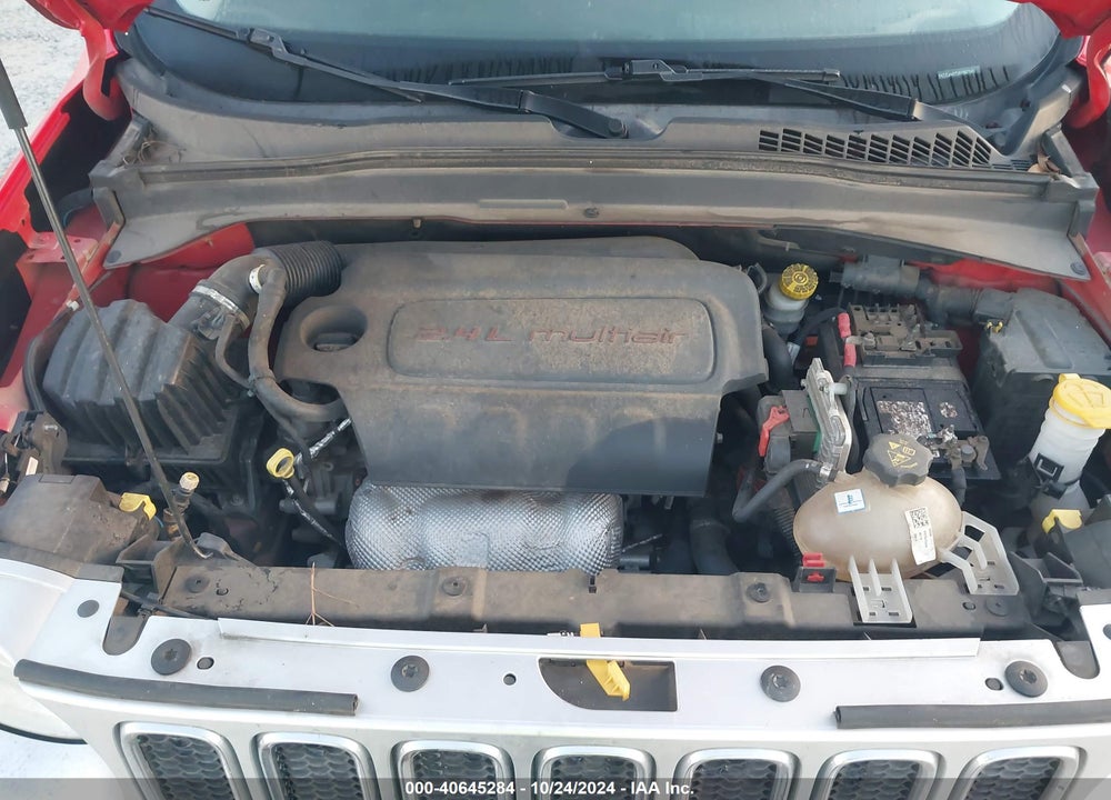 2015 JEEP RENEGADE LIMITED VIN: ZACCJADT2FPB27081